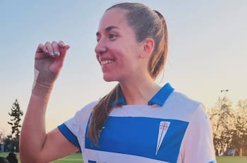 “Los hinchas de la UC son muy del fútbol masculino, no como lo que pasa en Colo Colo o en la U”