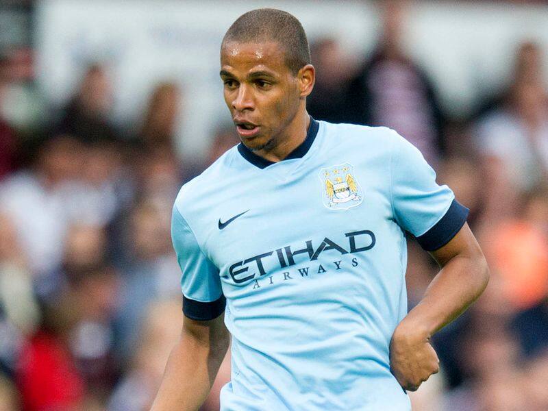 el experimentado volante podría ser compañero de Charles Aránguiz