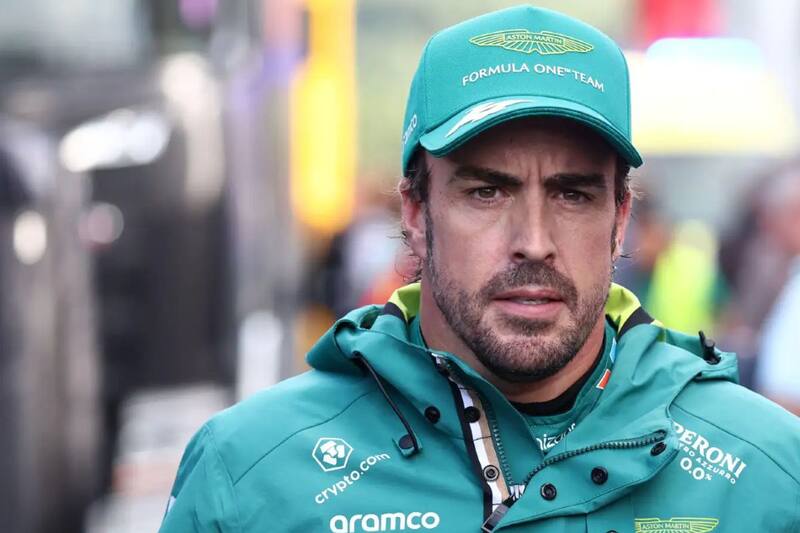 Fernando Alonso complicó a Felipe Massa en Ferrari. Foto: PlanetF1.