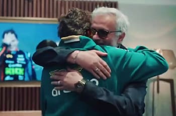 VIDEO | Fernando Alonso y José Mourinho se encontraron previo al Gran Premio de Arabia Saudita