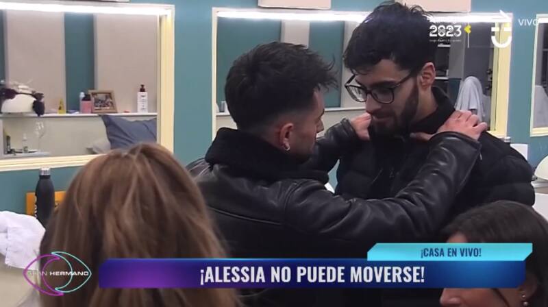 Fernando Altamirano con Jorge Aldoney. Foto: CHV.