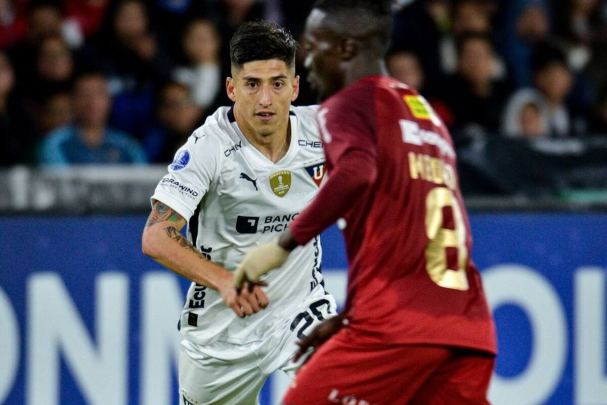 El volante sumó su primer encuentro con la camiseta del cuadro de Quito. Créditos: @ldu_oficial.