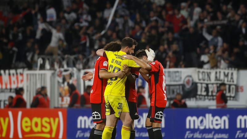 Renovó hace poco en Colo Colo y ahora podría partir al extranjero: este club quiere su fichaje