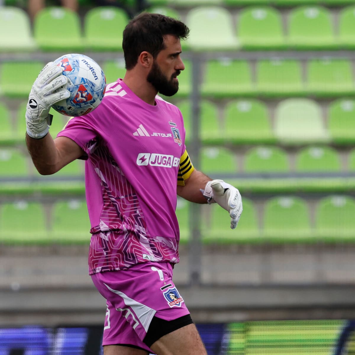 Se confirmó lo peor para Colo-Colo: Fernando De Paul se perdería el resto de la primera rueda