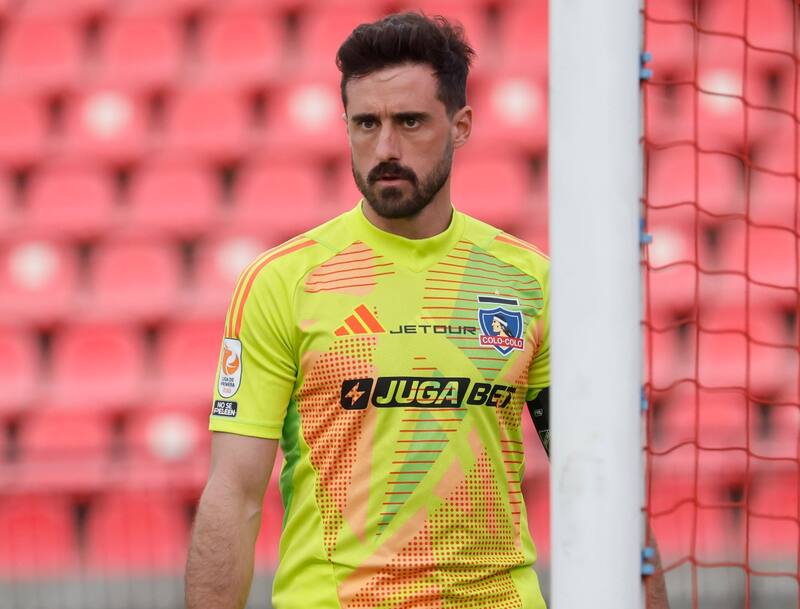 y la decisión sobre su futuro en Colo Colo. Foto: Aton.