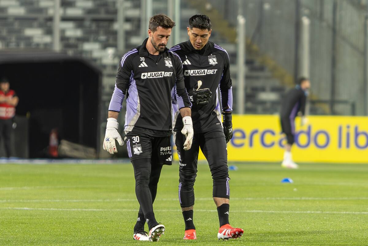 luchan por el puesto de titular en Colo Colo.