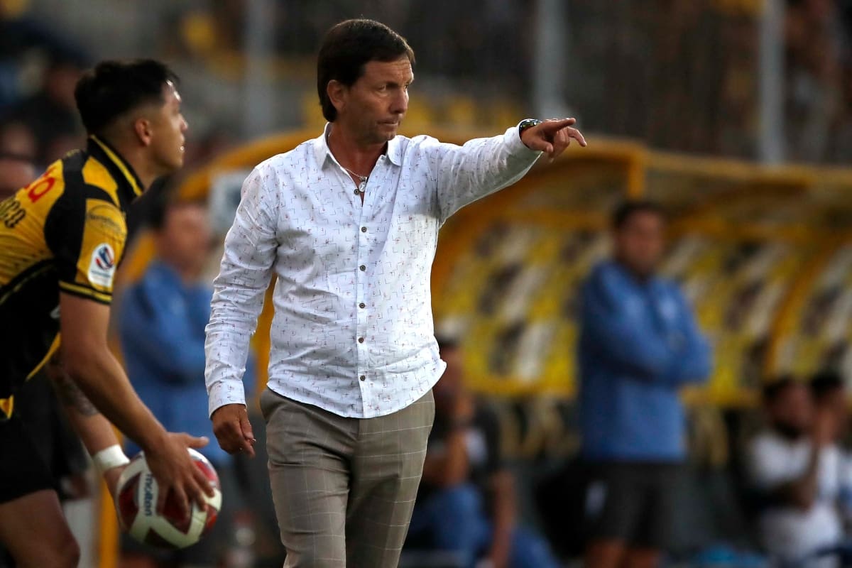El "Nano" ya derrotó a la UC este año. ¿Podrá con Colo Colo y la U?