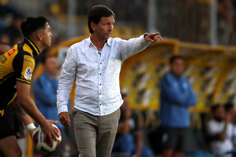 El "Nano" ya derrotó a la UC este año. ¿Podrá con Colo Colo y la U?