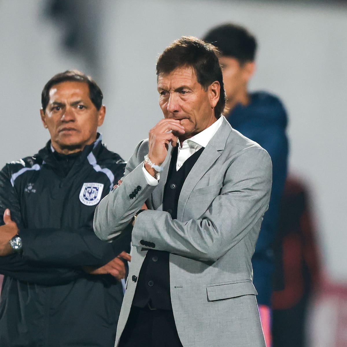 Podría irse tras apenas dos partidos: el insólito ultimátum de Fernando Díaz en Deportes Concepción