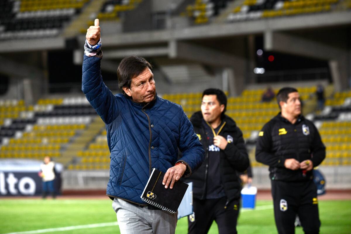 Podría volver pronto a dirigir en Coquimbo Unido. (Foto: Aton)