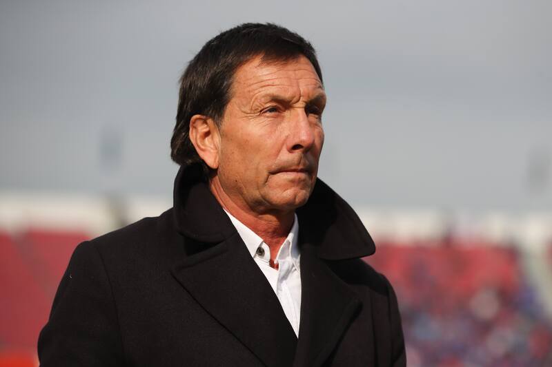 Nano apuntó contra el arbitraje tras derrota frente a los Laicos. /Photosport