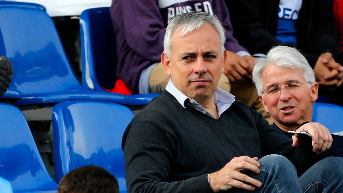 Revelan enojo de Felicevich con la directiva de Colo Colo por Damián Pizarro: habría consecuencias