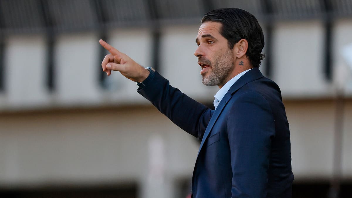 Fernando Gago pierde a dos titulares clave en la U para visitar a Cobresal