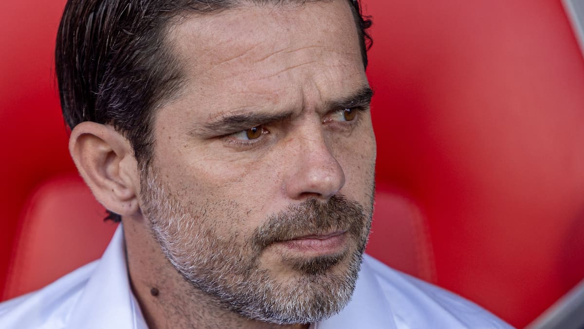 Las dos dudas de Fernando Gago en la formación de la U