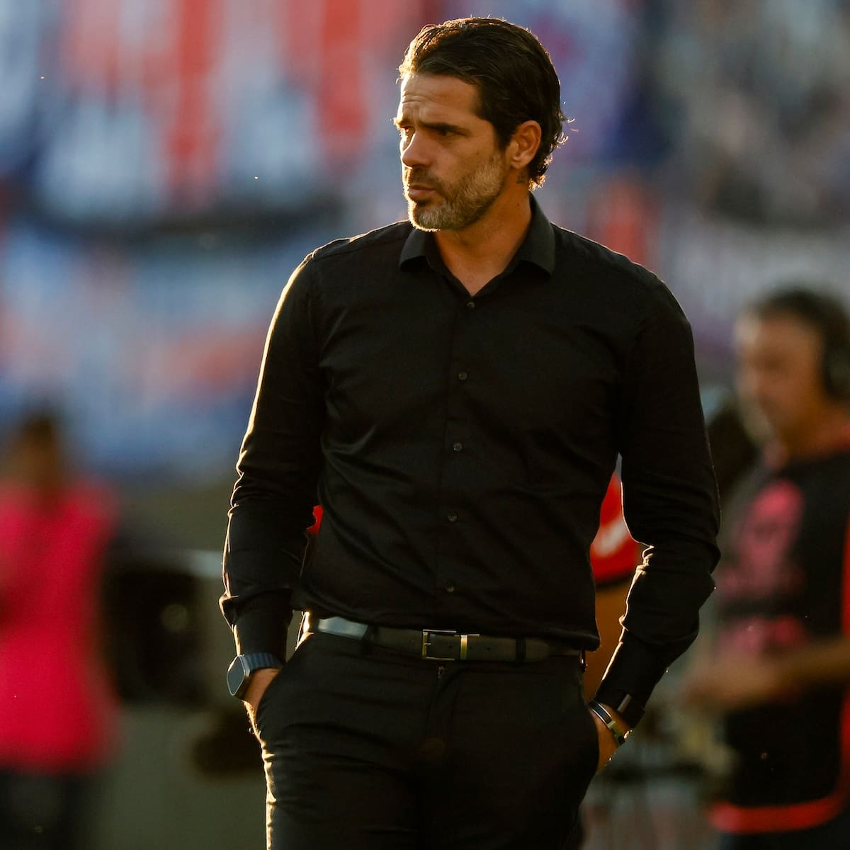 “No me comuniqué”: Fernando Gago le baja el pulgar a dos eventuales refuerzos para la U