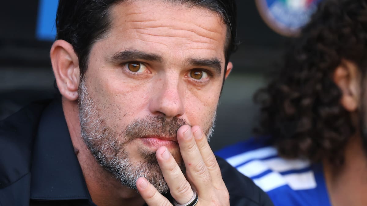 Todo mal para Fernando Gago: refuerzo se lesiona y será baja en la U contra Audax