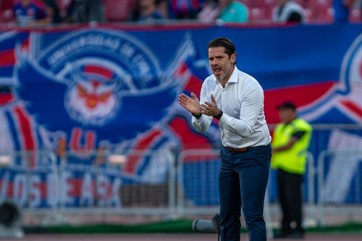 Tiene dos entrenamientos para definir la lista de citados y el 11 de la U. Foto: Felipe Escobedo/En Cancha