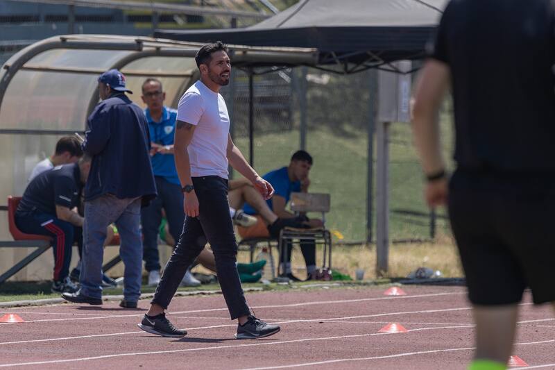 El ex ayudante de Mario Salas es el nuevo DT de San Antonio Unido. Foto: Felipe Escobedo