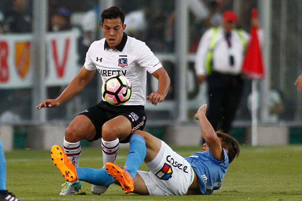 El defensor en su etapa en Colo Colo. Foto: Agencia Aton.