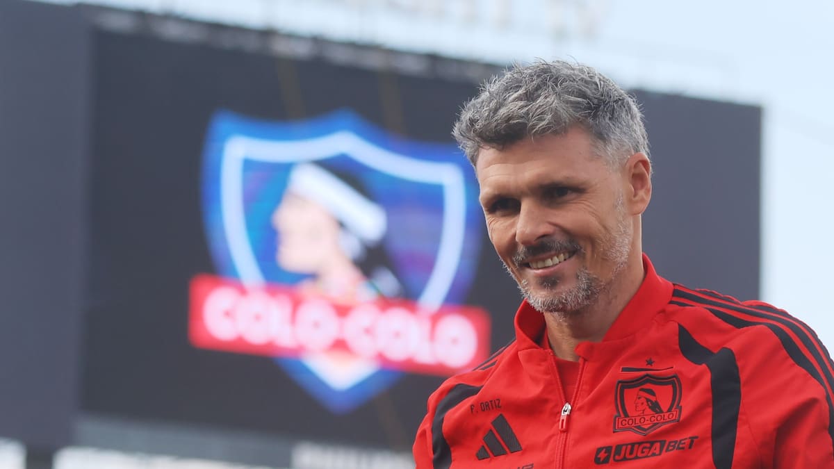 Fernando Ortiz está en la búsqueda de un volante para Colo Colo y ya tiene a dos jugadores en mente