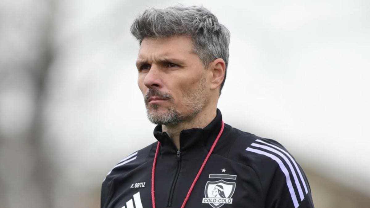 Confirmado: Fernando Ortiz seguirá siendo DT de Colo Colo para la temporada 2026