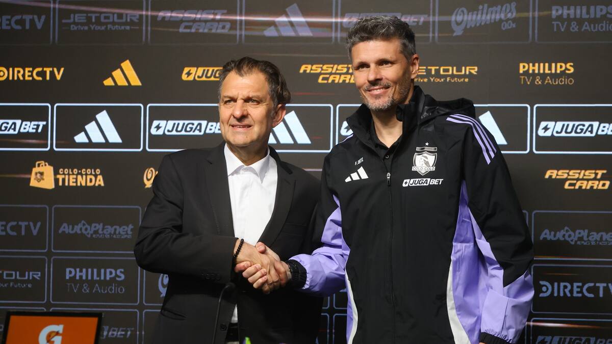 Decisión tomada: Fernando Ortiz avisó a Colo Colo que quiere un nuevo volante para reemplazar a Vicente Pizarro