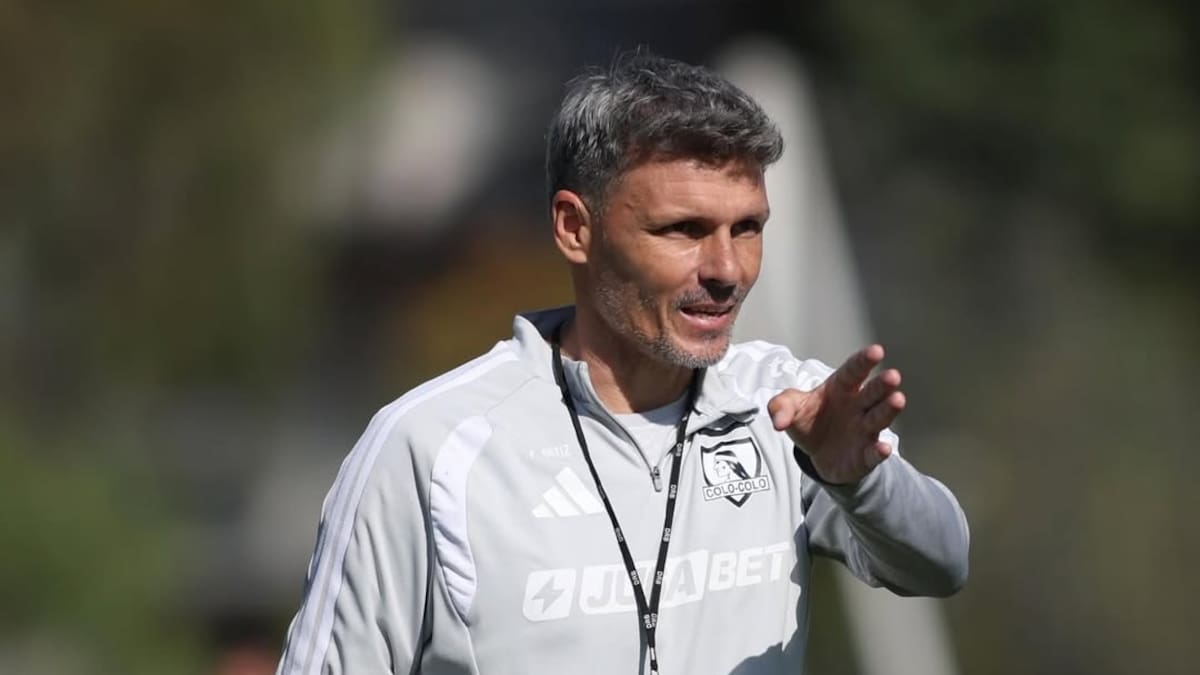 En caso de emergencia: el “nuevo” defensor que Fernando Ortiz incorporó en Colo-Colo