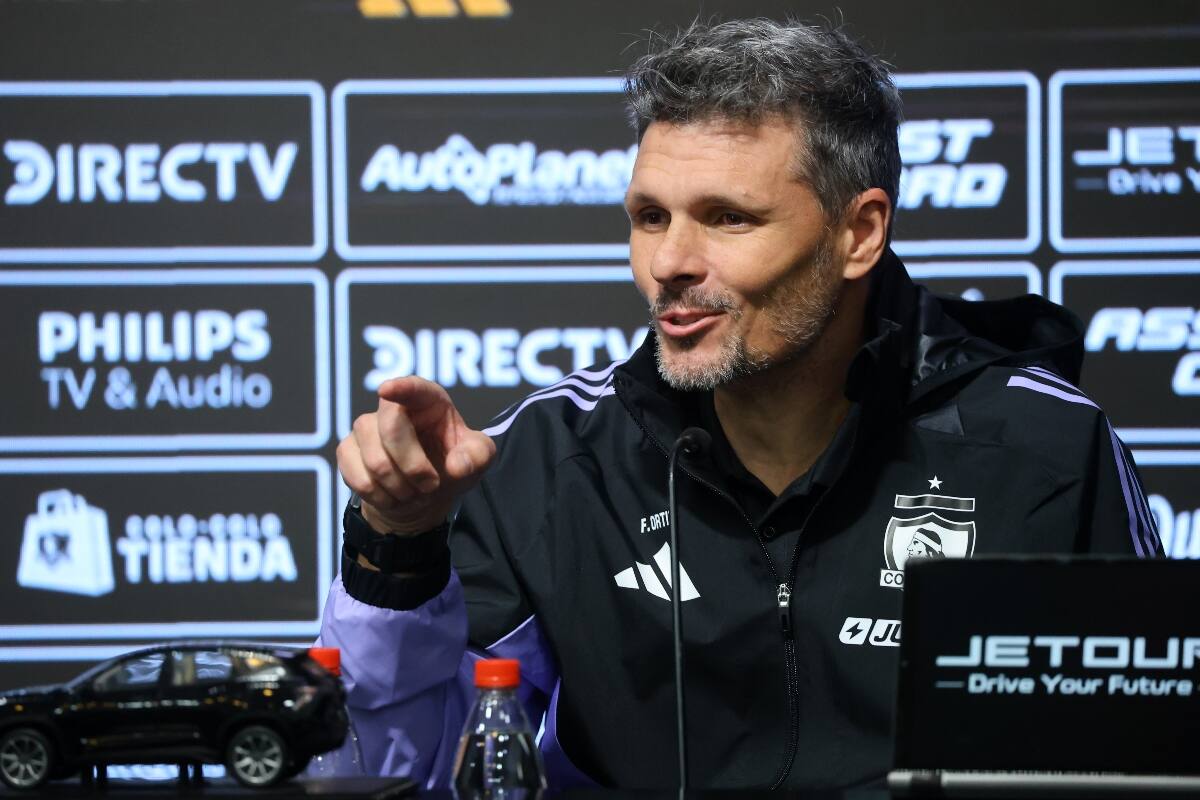 incluyó a cuatro juveniles en el entrenamiento del pasado martes. Foto: Aton.