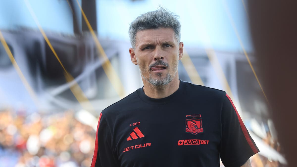 Fernando Ortiz reveló por qué uno de los nuevos refuerzos de Colo Colo aún no se gana la titularidad