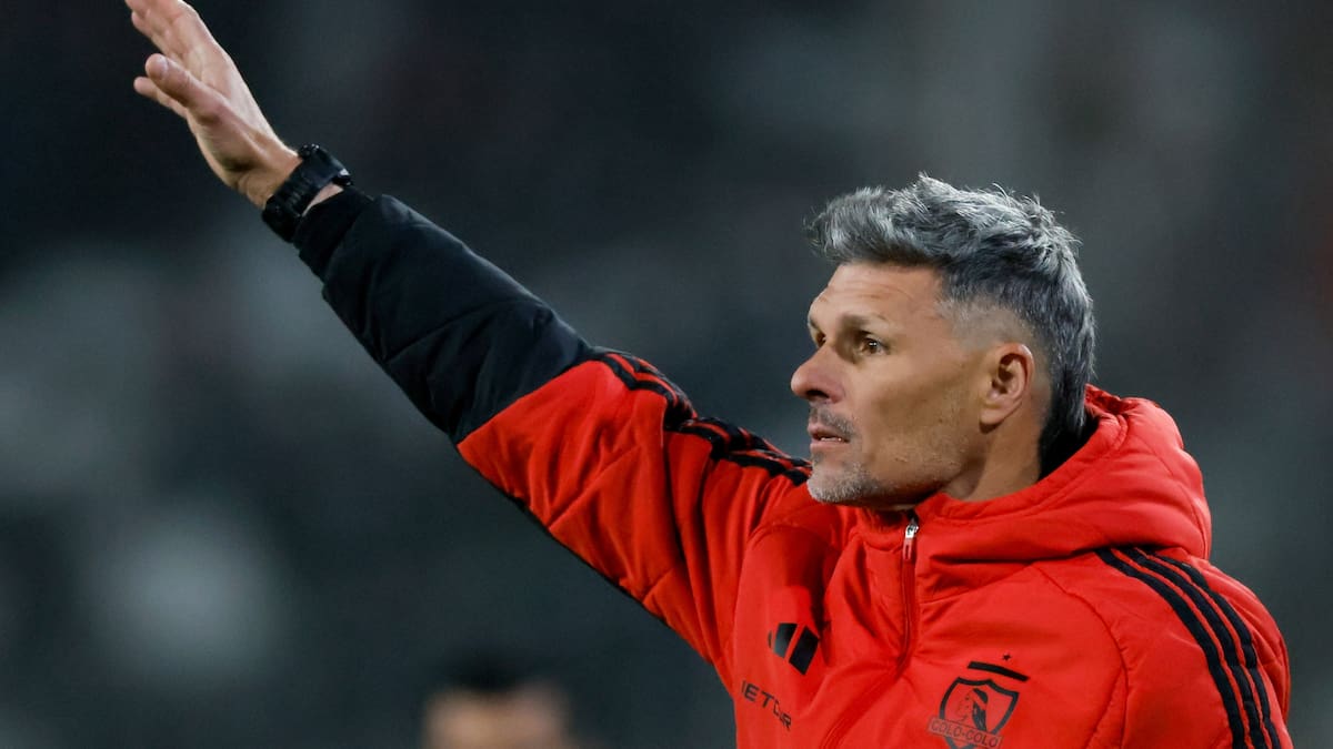 Colo-Colo rumbo a Colombia: Fernando Ortiz abre la puerta a un segundo amistoso de intertemporada