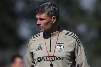 Fernando Ortiz empieza desde cero: así sería el estreno de Colo Colo en 2026