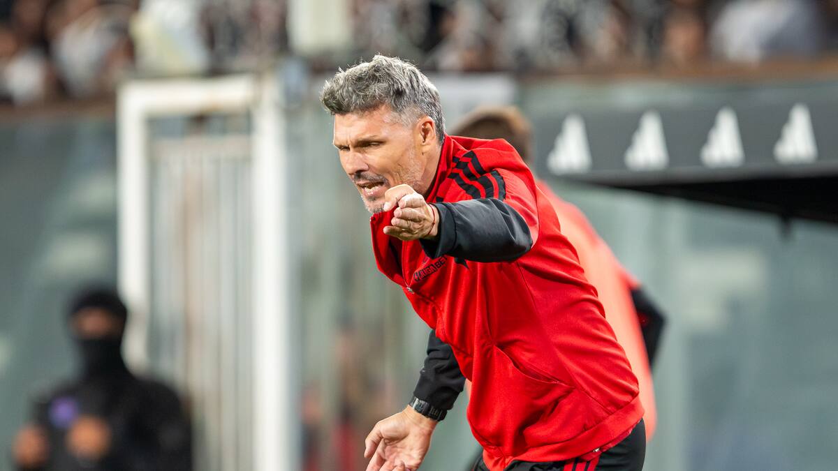“Se les pasó la mano”: la gran molestia de Fernando Ortiz pese al liderato en Primera División