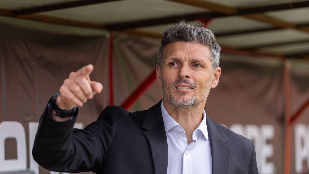 Buscando jugadores: Fernando Ortiz fue a ver a La Roja y hoy estuvo presente en este partido