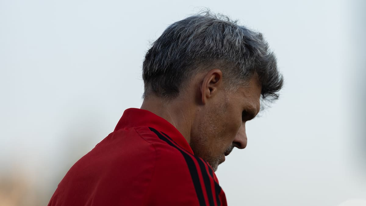 La gran deuda de Fernando Ortiz en los partidos clave de Colo Colo