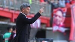 Fernando Ortiz se pone firme y le responde a Esteban Pavez tras los reclamos del volante: “Yo estoy tranquilo”