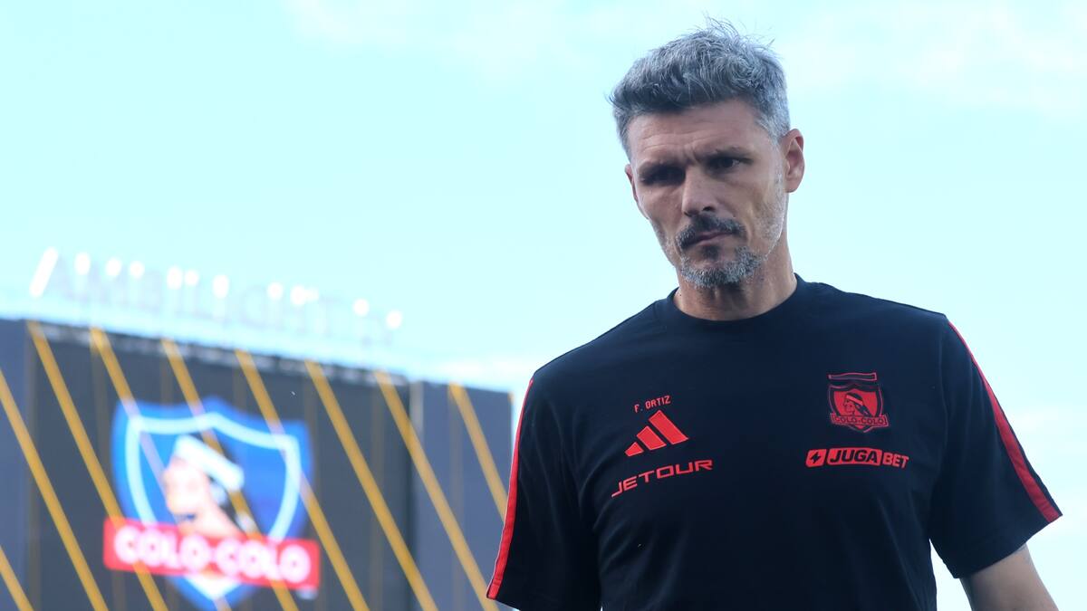 Los tres técnicos chilenos que proponen para reemplazar a Fernando Ortiz en Colo Colo: “Lo harían mucho mejor”