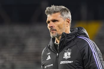 Fernando Ortiz sigue metiendo mano en Colo Colo y ahora deja fuera a uno de los más criticados del 2025