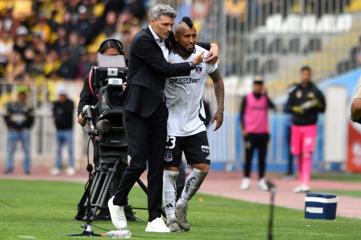 Cada cual con su grado de responsabilidad en esta discretísima temporada de Colo Colo. Crédito:
Alejandro Pizarro Ubilla/Photosport