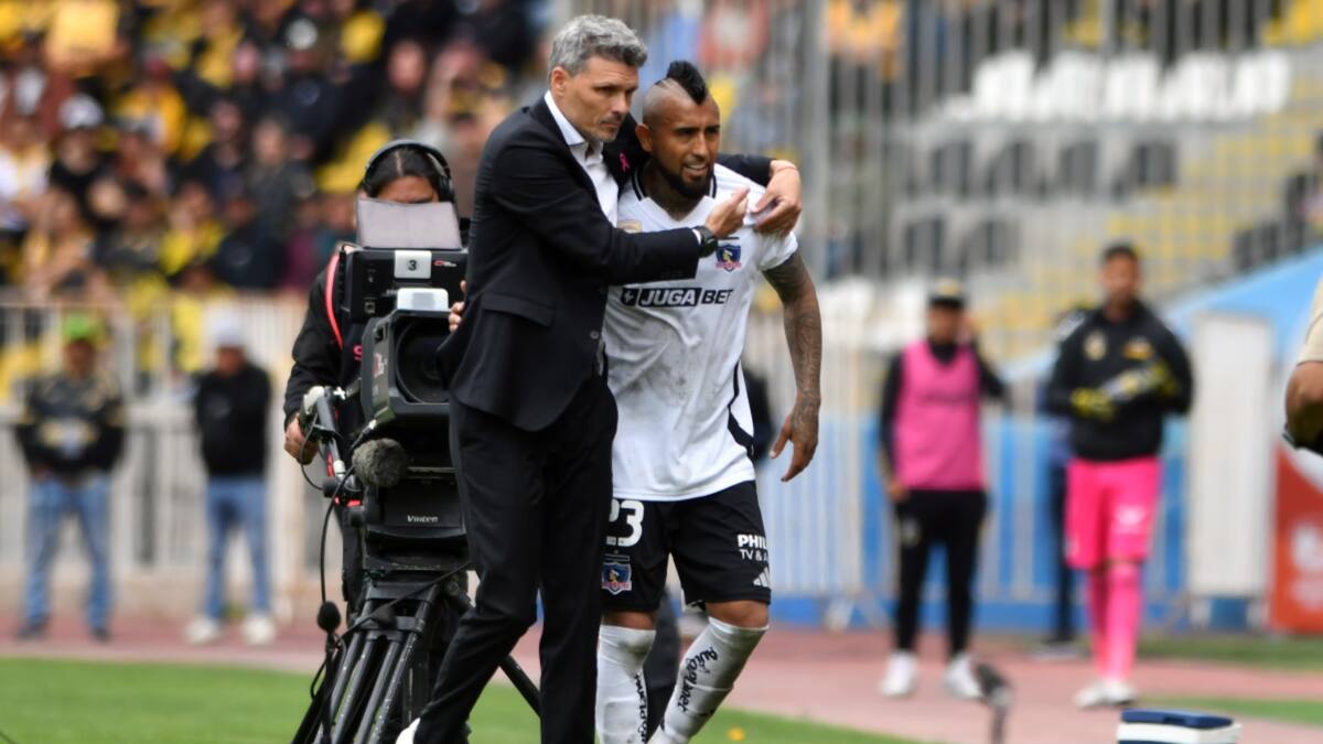 Cambio de rol y un conflicto en un entrenamiento: el quiebre entre Arturo Vidal y Fernando Ortiz que aleja al King de Colo Colo