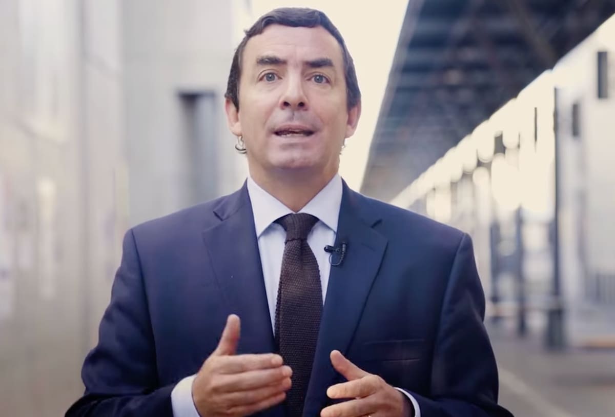 El abogado de 52 años, será ministro de Justicia del Gobierno de José Antonio Kast. Foto: Captura UDD