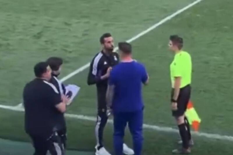 Fernando Torres y Álvaro Arbeloa protagonizaron una batalla de palabras. (Captura de video)