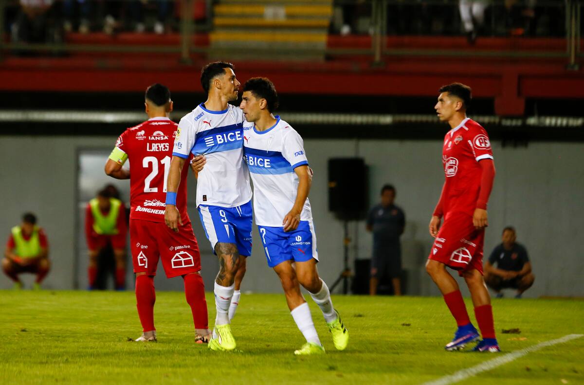 Fernando Zampedri anota otro doblete y hace ganar a la UC en la Liga de Primera