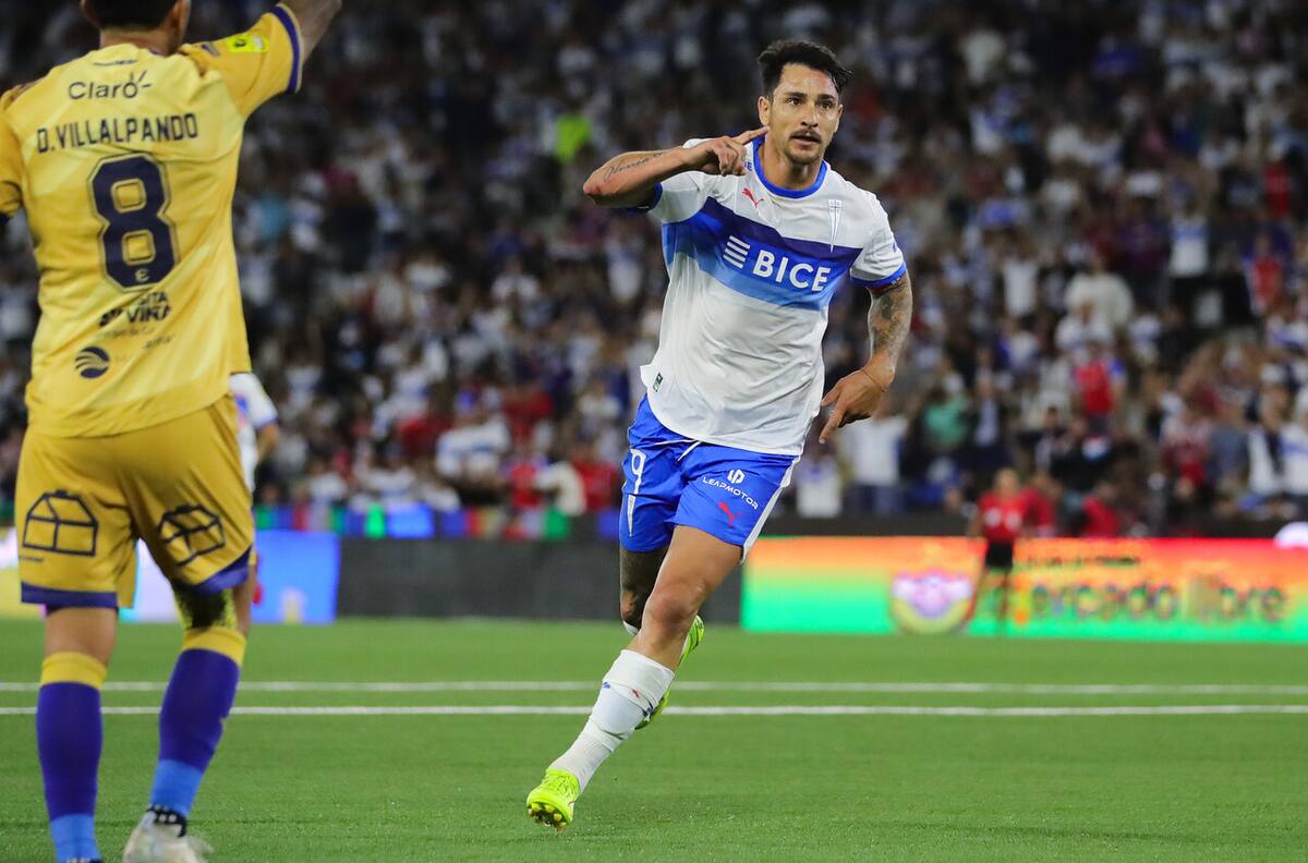 VIDEO | ¡Nadie lo detiene! Así fue el gol 150 de Fernando Zampedri en la UC