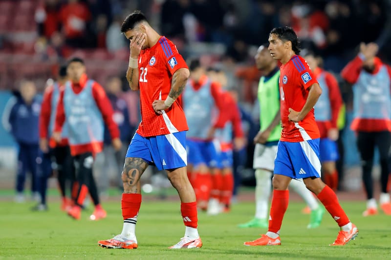 en el empate ante Ecuador con La Roja. Foto: Aton
