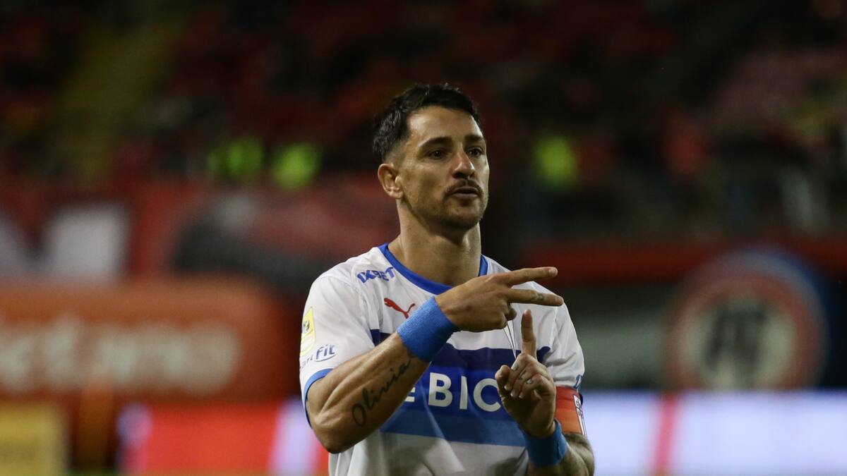 Demoledor arranque: Fernando Zampedri iguala a Nicolás Castillo