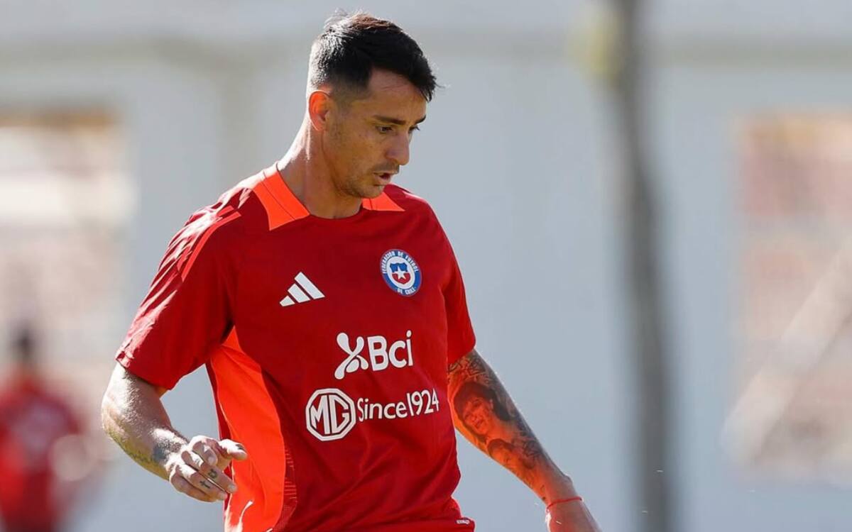 se alista para debutar en La Roja: (Foto: @laroja)