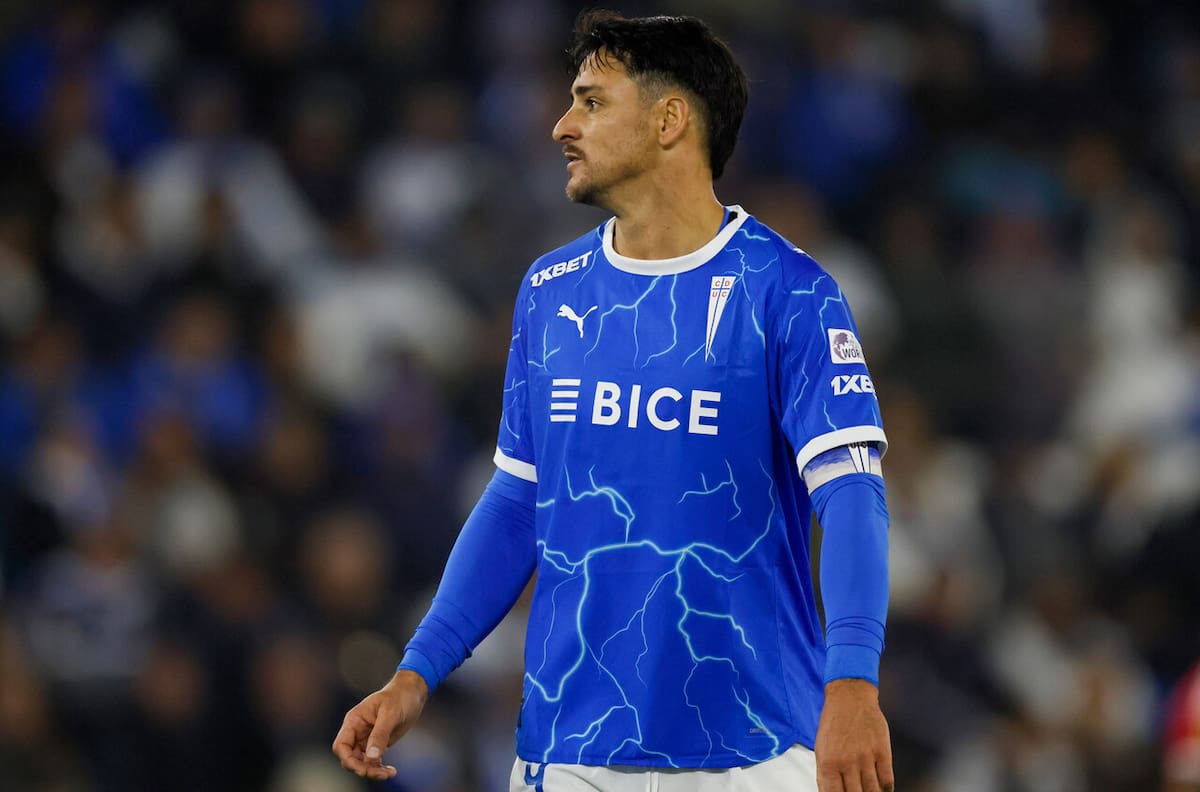 “Es un escándalo: Nicolás Gamboa no quiso expulsar a Zampedri, no tuvo los cojones, no tuvo personalidad”