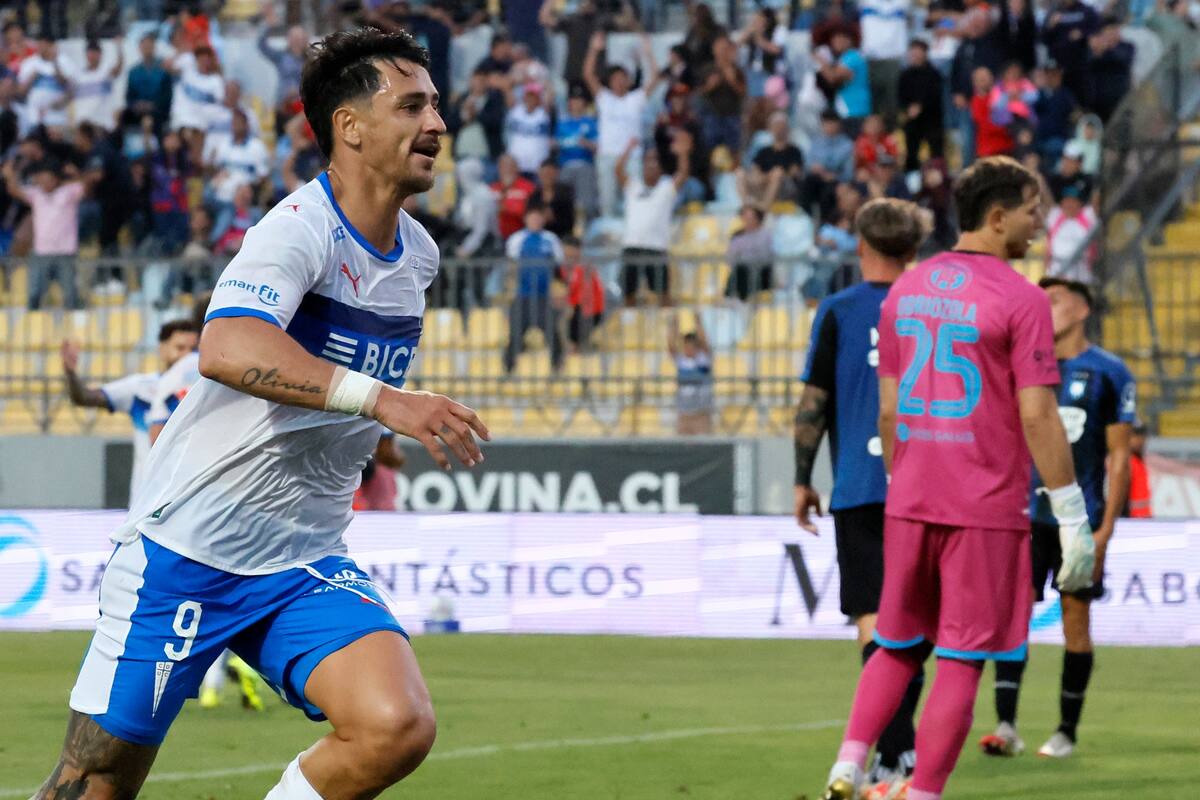 . El Toro metió a la UC en una nueva final. Foto: Agencia Aton.