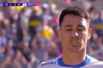 VIDEO | La impresionante tapada de Ignacio González en el penal de Fernando Zampedri con la UC