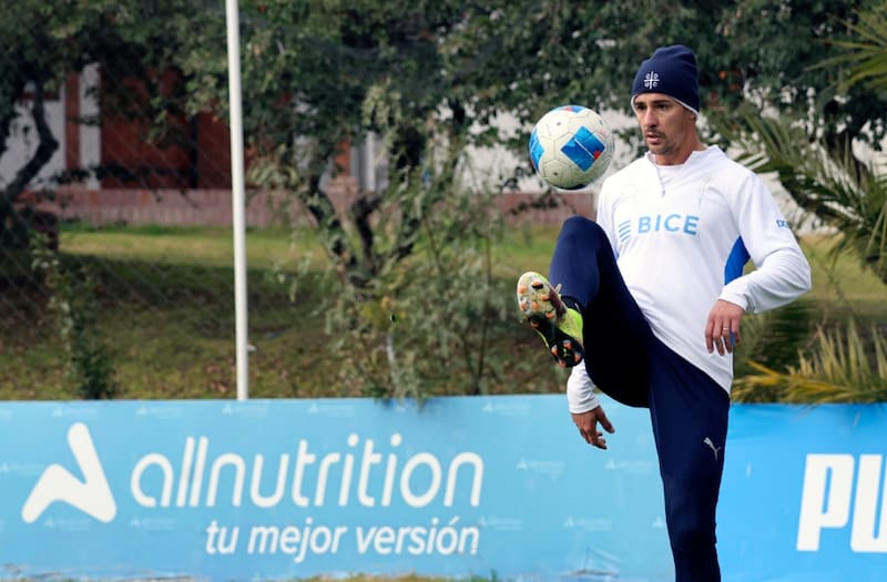 Delantero de la Universidad Católica. Foto: Comunicaciones Cruzados.